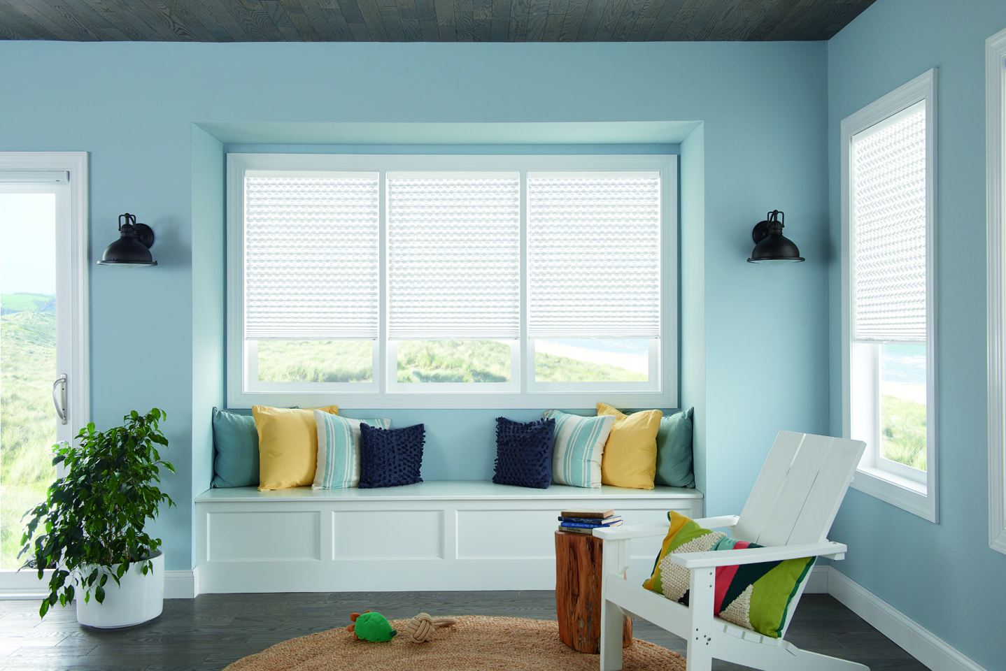 1" Pleated Shades with Cordless Lift: Innocence, White Pearl 4162